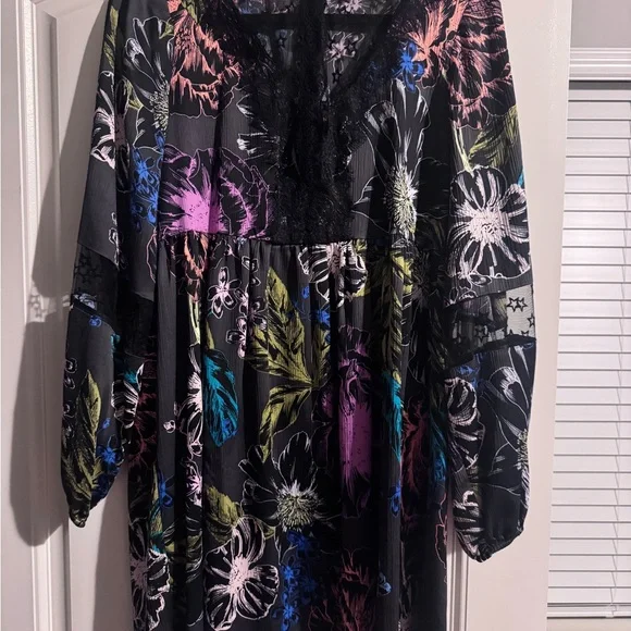 Guess Pink and Black A-line Dress with Mock Neck - Picture 2 of 4